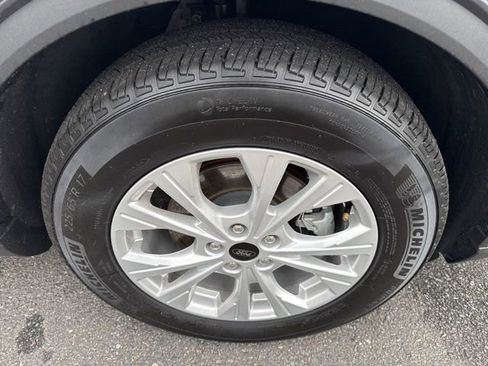 Used 2025 Ford Escape Active image 31