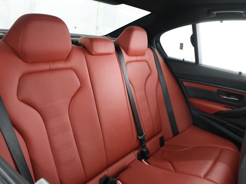 Used 2016 BMW M3 RWD image 41