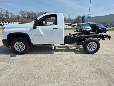 New 2026 Chevrolet Silverado 3500 W/T w/ WT Convenience Package image 4