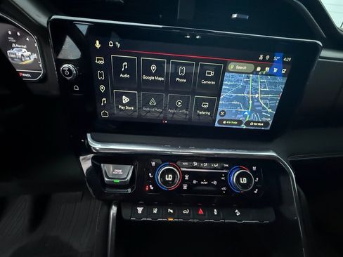 Used 2024 GMC Sierra 3500 Denali Ultimate image 20