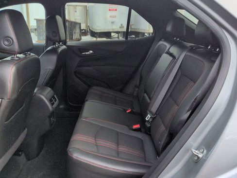 Certified 2023 Chevrolet Equinox RS image 25