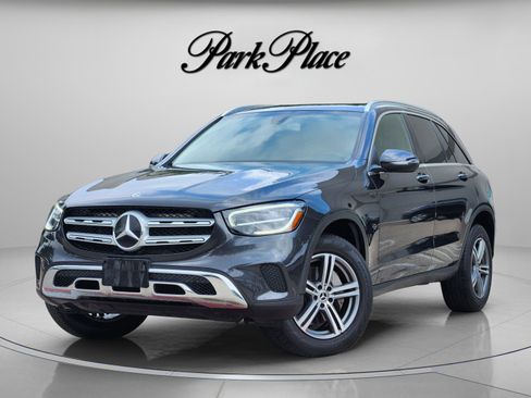 Used 2020 Mercedes-Benz GLC 300 4MATIC image 1