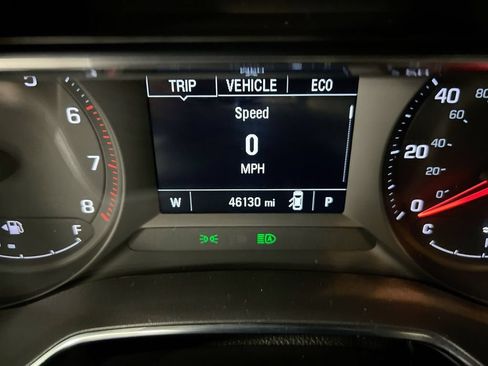 Used 2023 Chevrolet TrailBlazer LT FWD image 13