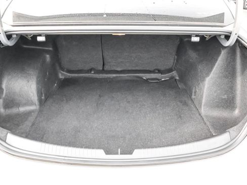 Used 2018 Chevrolet Malibu LT image 29