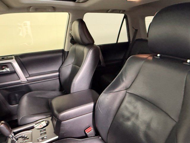 Used 2016 Toyota 4Runner Limited RWD image 33