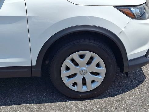 Used 2019 Nissan Rogue Sport S AWD/4WD image 28