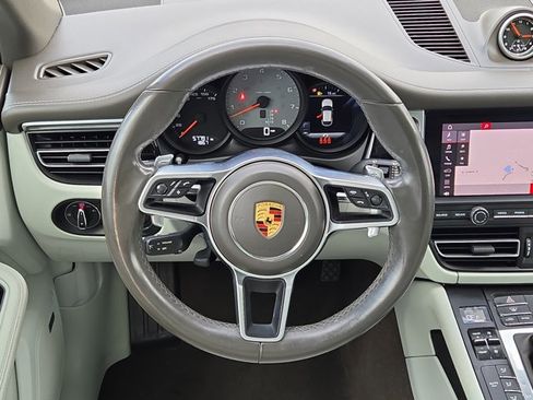 Used 2021 Porsche Macan S w/ Premium Package Plus image 18