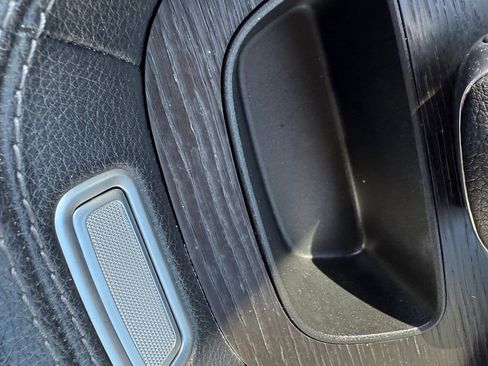 Used 2020 Mercedes-Benz GLE 350 4MATIC image 27