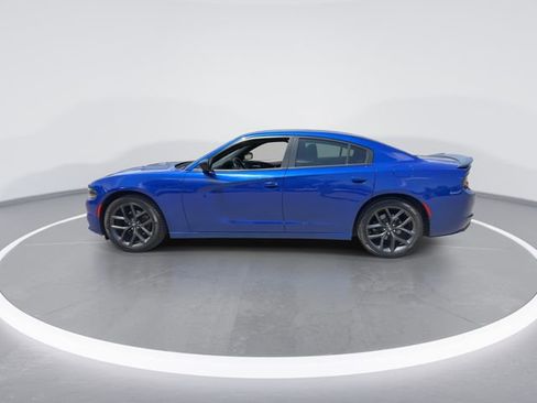 Used 2021 Dodge Charger SXT w/ Blacktop Package RWD image 5
