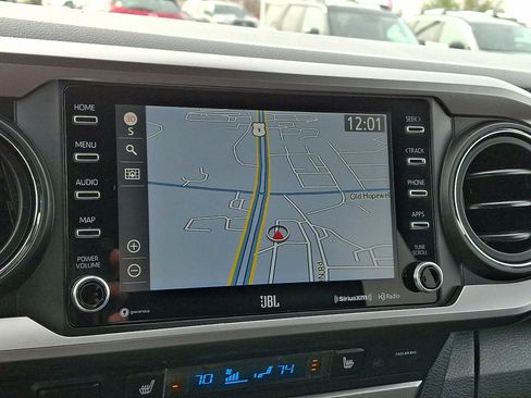 Used 2023 Toyota Tacoma Limited image 19