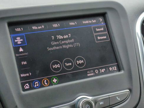 Used 2022 Chevrolet Equinox LS w/ LS Convenience Package FWD image 13