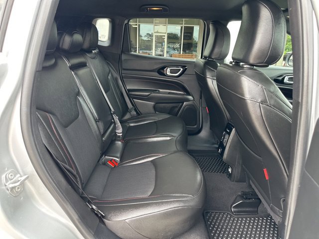 Certified 2025 Jeep Compass Trailhawk AWD/4WD image 36