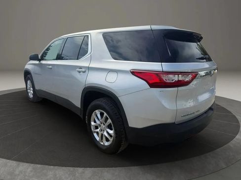 Used 2020 Chevrolet Traverse LS AWD/4WD image 7