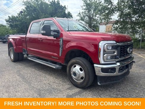 Used 2024 Ford F350 Lariat w/ FX4 Off-Road Package AWD/4WD image 1