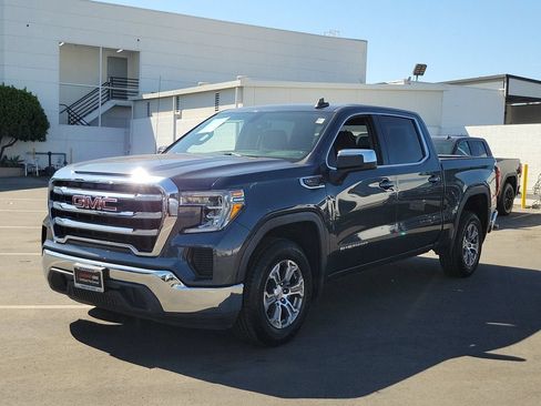 Used 2020 GMC Sierra 1500 SLE w/ SLE Value Package RWD image 2