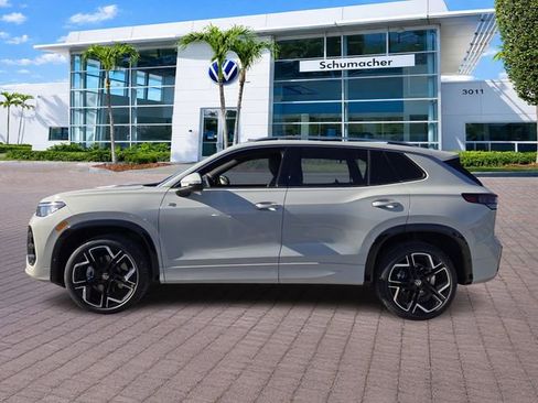 New 2026 Volkswagen Tiguan SEL R-Line image 4