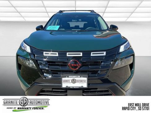 Used 2026 Nissan Rogue SV AWD/4WD image 9