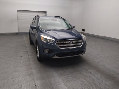 Used 2018 Ford Escape SE w/ Ford Safe & Smart Package AWD/4WD image 13