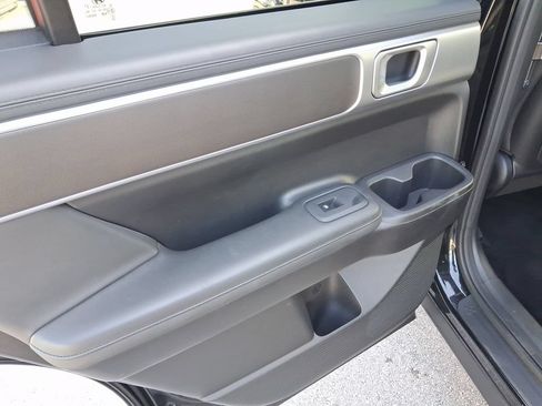 Used 2025 Hyundai Santa Fe SEL FWD image 11