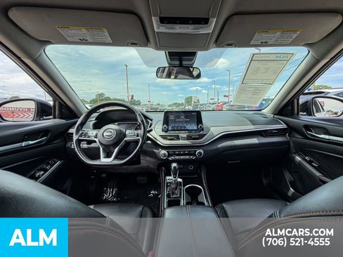 Used 2024 Nissan Altima 2.5 SR FWD image 22