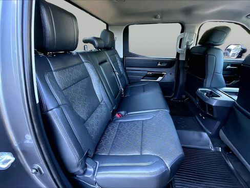 Used 2024 Toyota Tundra Limited AWD/4WD image 18