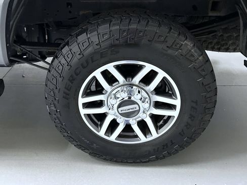 Used 2019 Ford F250 Lariat w/ Lariat Value Package AWD/4WD image 22