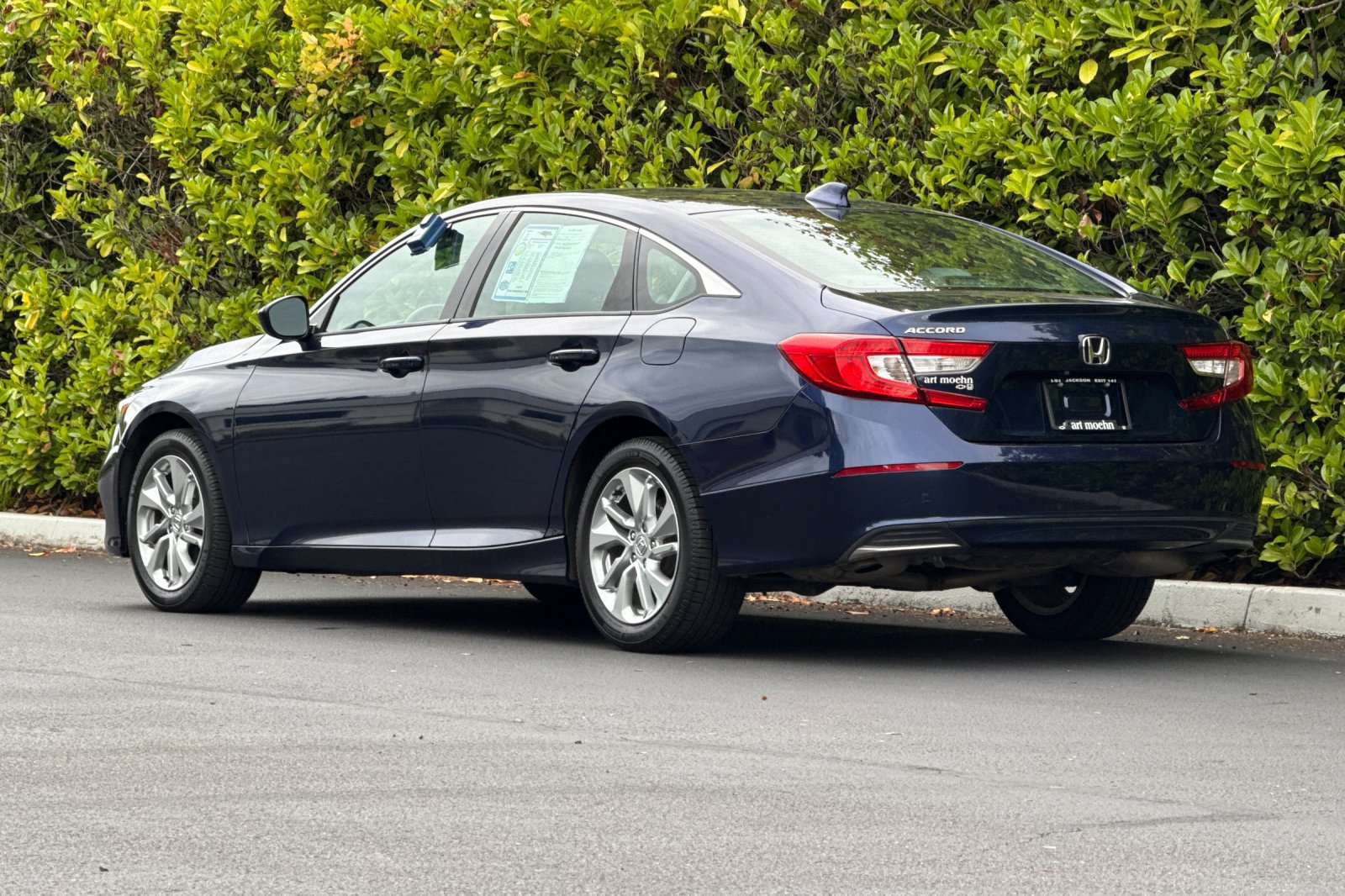 Used 2018 Honda Accord LX image 6