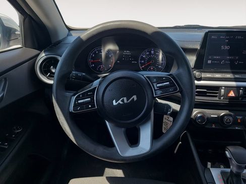 Used 2023 Kia Forte LXS FWD image 12