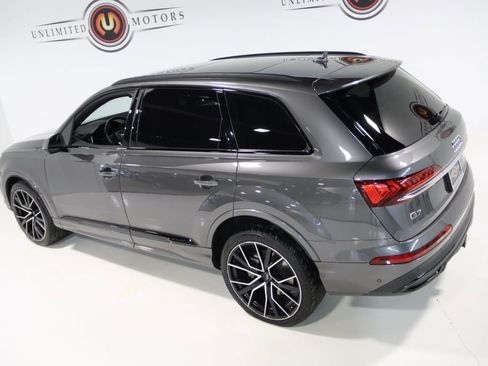 Used 2021 Audi Q7 3.0T Prestige w/ Prestige Package image 11