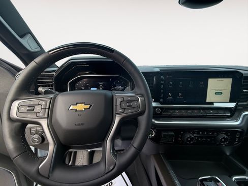 New 2026 Chevrolet Silverado 1500 High Country w/ High Country Premium Package AWD/4WD image 10