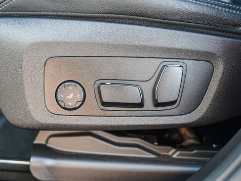 Used 2025 BMW X4 xDrive30i image 57