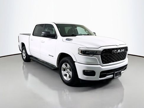 Used 2025 RAM 1500 Lone Star image 3