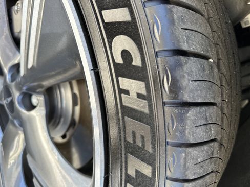Used 2025 Genesis GV80 3.5T Prestige AWD/4WD image 7