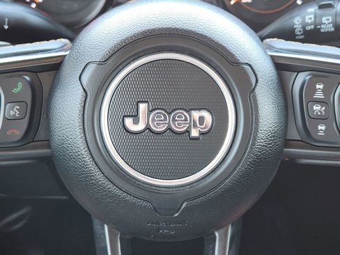 Used 2024 Jeep Wrangler Sport AWD/4WD image 35