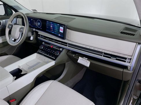 Used 2025 Hyundai Santa Fe Calligraphy FWD image 35