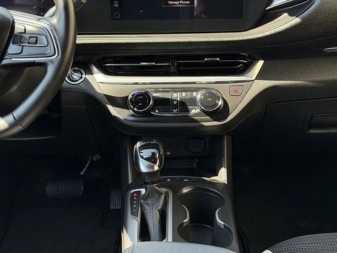 Used 2024 Buick Envista Preferred w/ Convenience I Package image 11