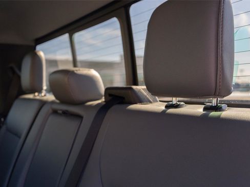 Used 2025 Ford F150 Lariat w/ Equipment Group 501A Mid image 23