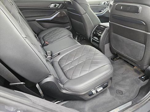 Certified 2024 BMW X7 xDrive40i image 20