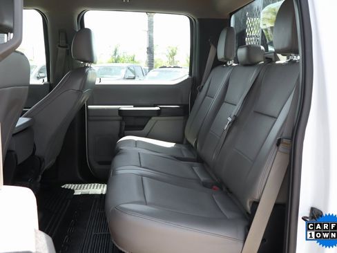 Used 2017 Ford F550 2WD Crew Cab Super Duty image 29