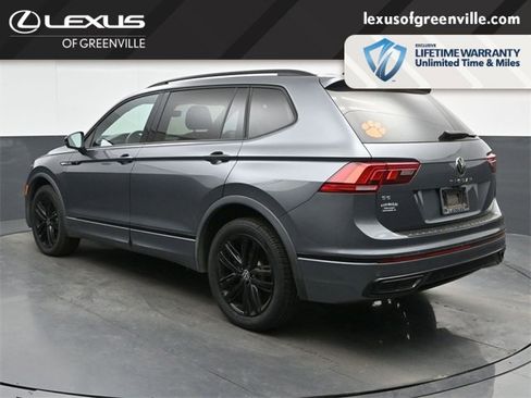Used 2022 Volkswagen Tiguan SE R-Line image 6