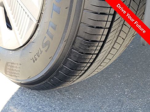 Used 2025 Nissan Kicks S AWD/4WD image 30