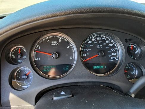 Used 2014 GMC Sierra 3500 Denali AWD/4WD image 17