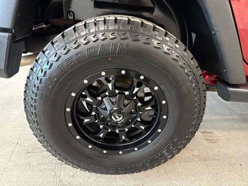 Used 2012 Jeep Wrangler Unlimited Sport image 58