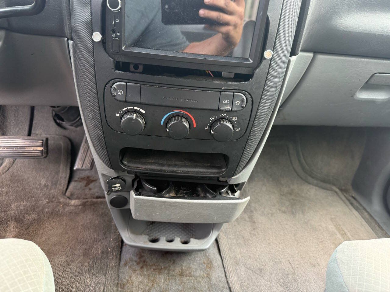 Used 2007 Dodge Caravan SE w/ Popular Equipment Group I FWD image 18