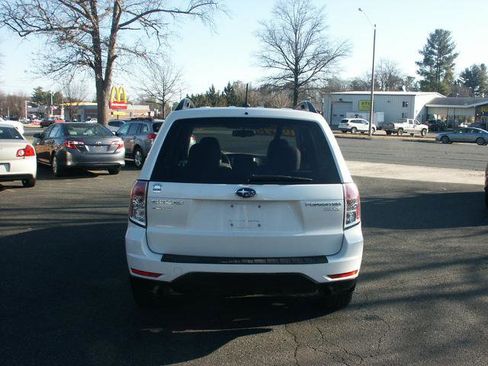 Used 2012 Subaru Forester 2.5X Premium w/ All-Weather Pkg image 3