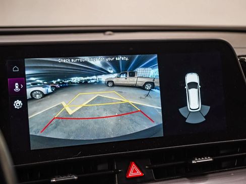 Used 2023 Kia Sportage EX image 25