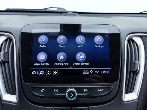 Used 2022 Chevrolet Malibu LS FWD image 19