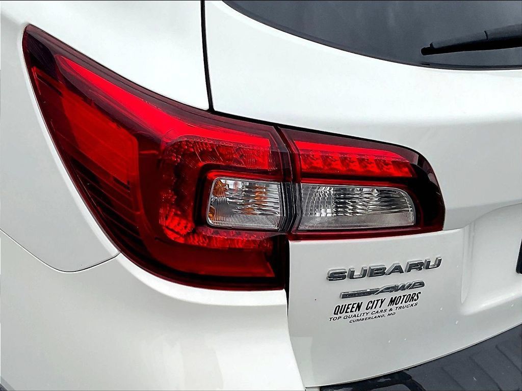 Used 2016 Subaru Outback 2.5i Premium AWD/4WD image 23