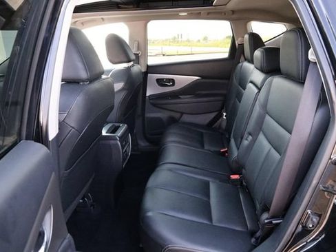 Used 2019 Nissan Murano SL w/ SL Technology Package FWD image 11