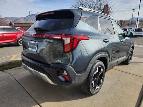 Certified 2025 Kia Seltos S image 5